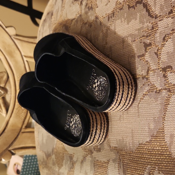 Vince Camuto Merinney Mules - Picture 3 of 10